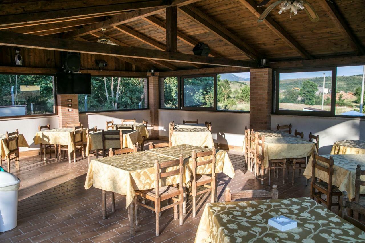 Hotel Ristorante Il Giardino Cagnano Amiterno Экстерьер фото